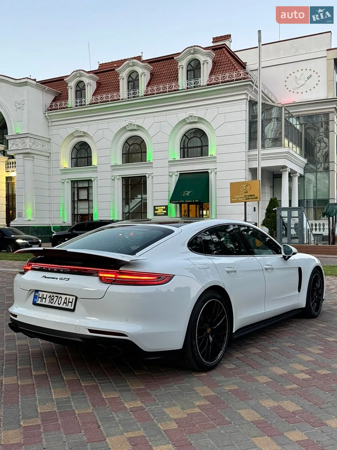 2019 Porsche Panamera - мініатюра 23