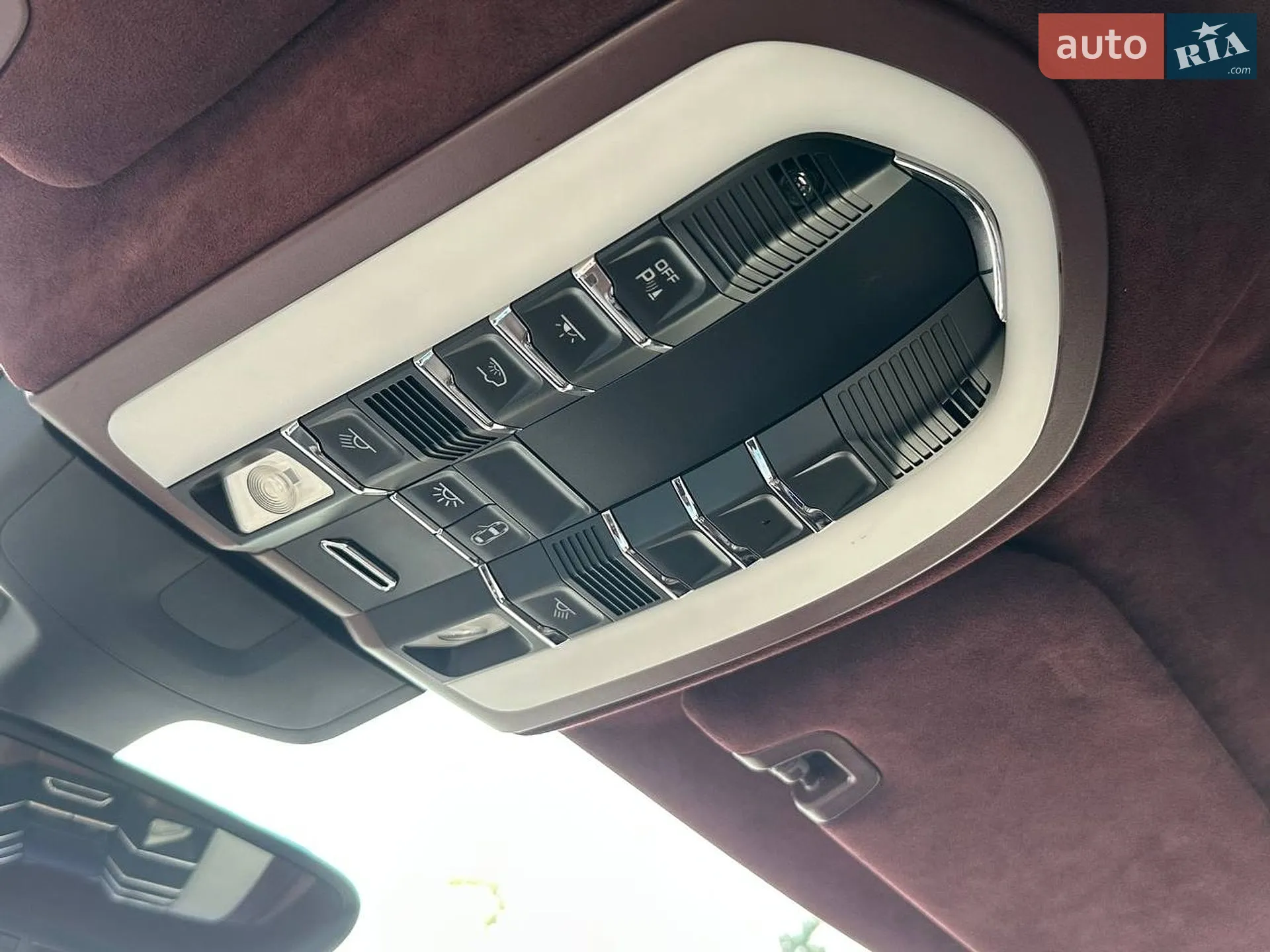 2013 Porsche Panamera - мініатюра 25