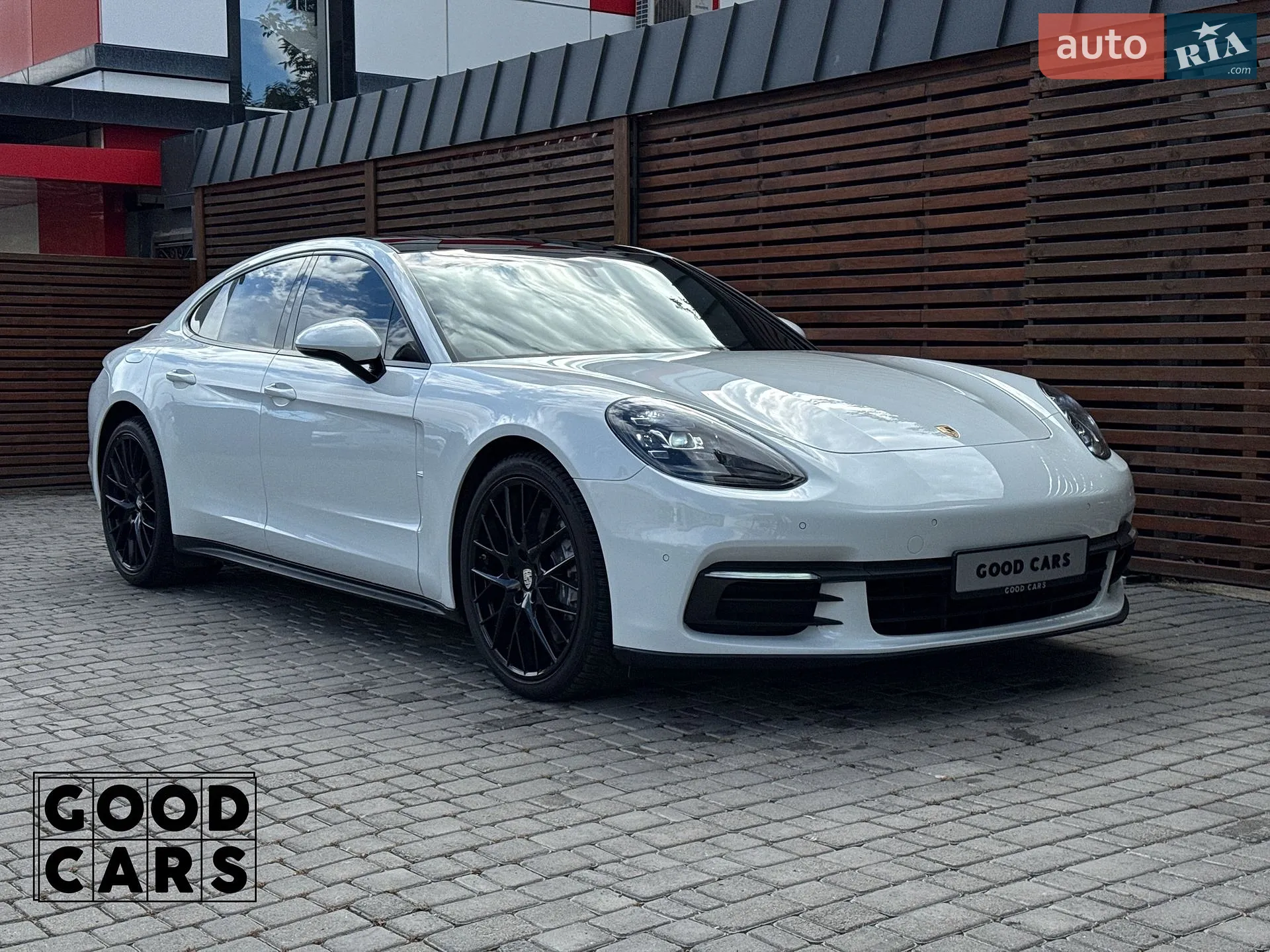 2019 Porsche Panamera - мініатюра 9