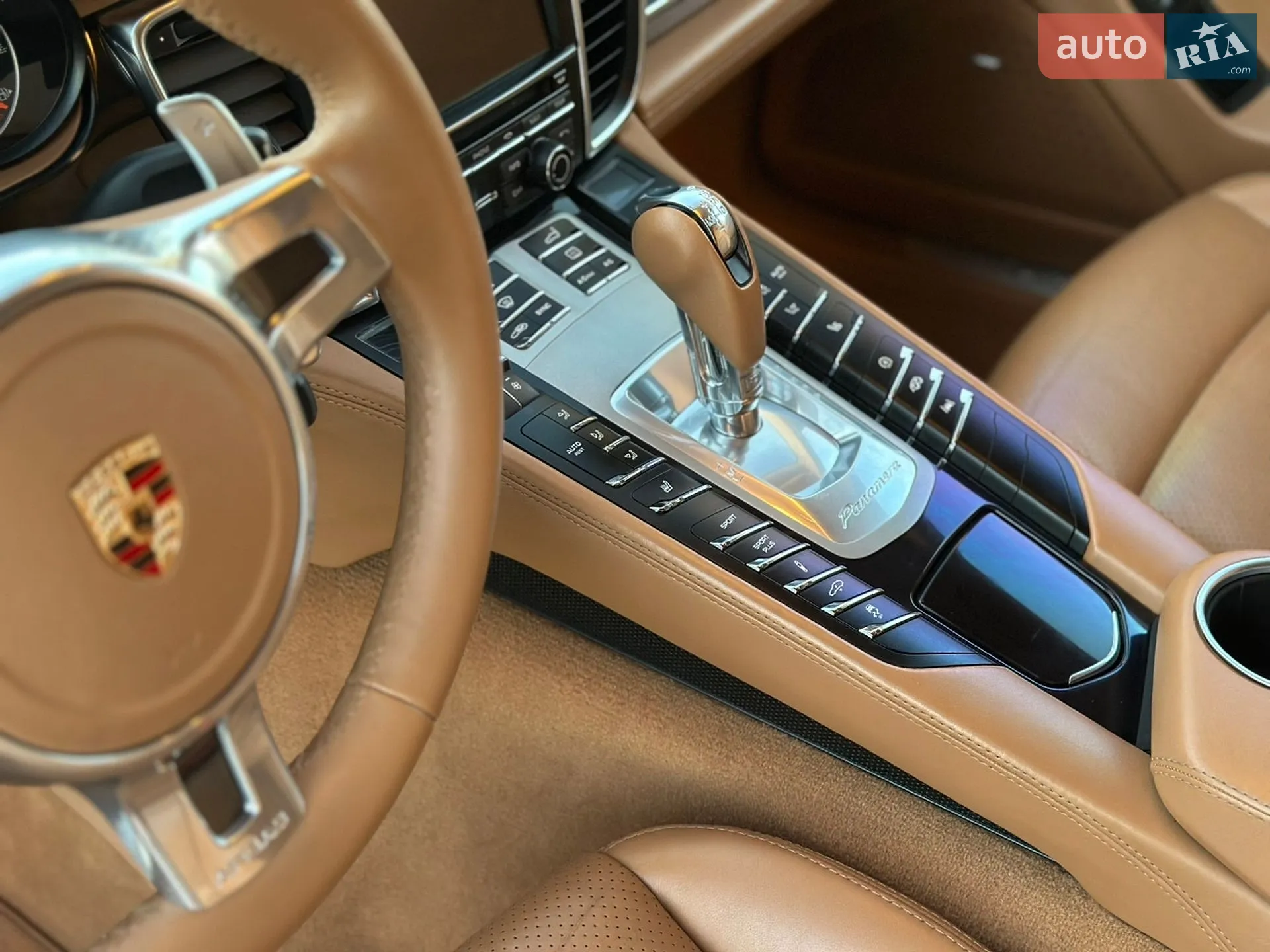 2014 Porsche Panamera - мініатюра 26