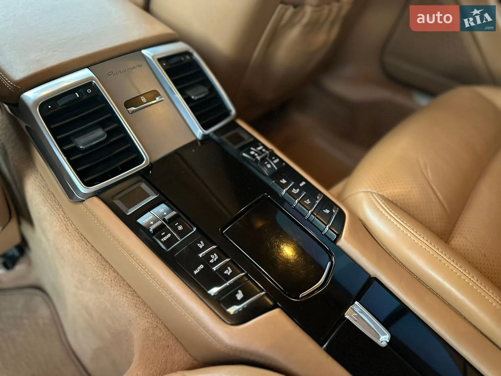 2014 Porsche Panamera - мініатюра 36