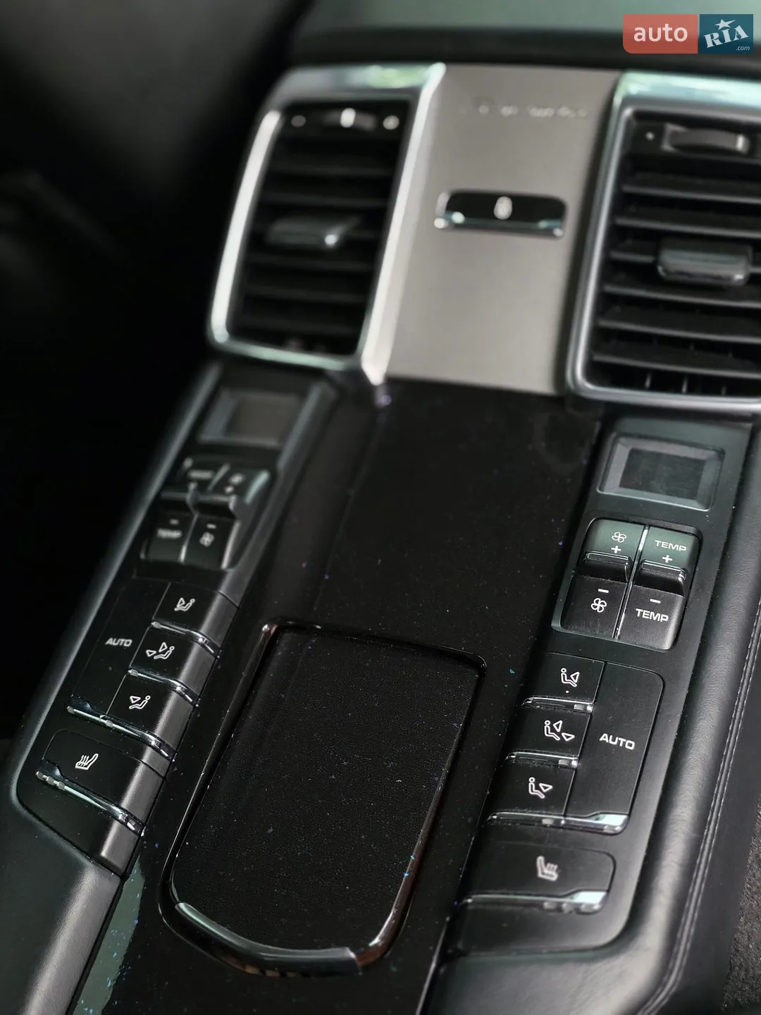 2013 Porsche Panamera - мініатюра 27