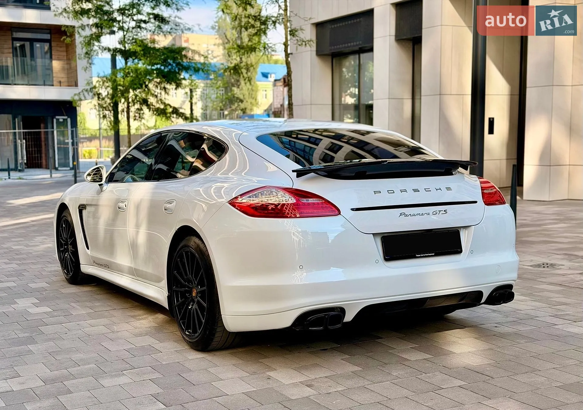 2012 Porsche Panamera - мініатюра 12