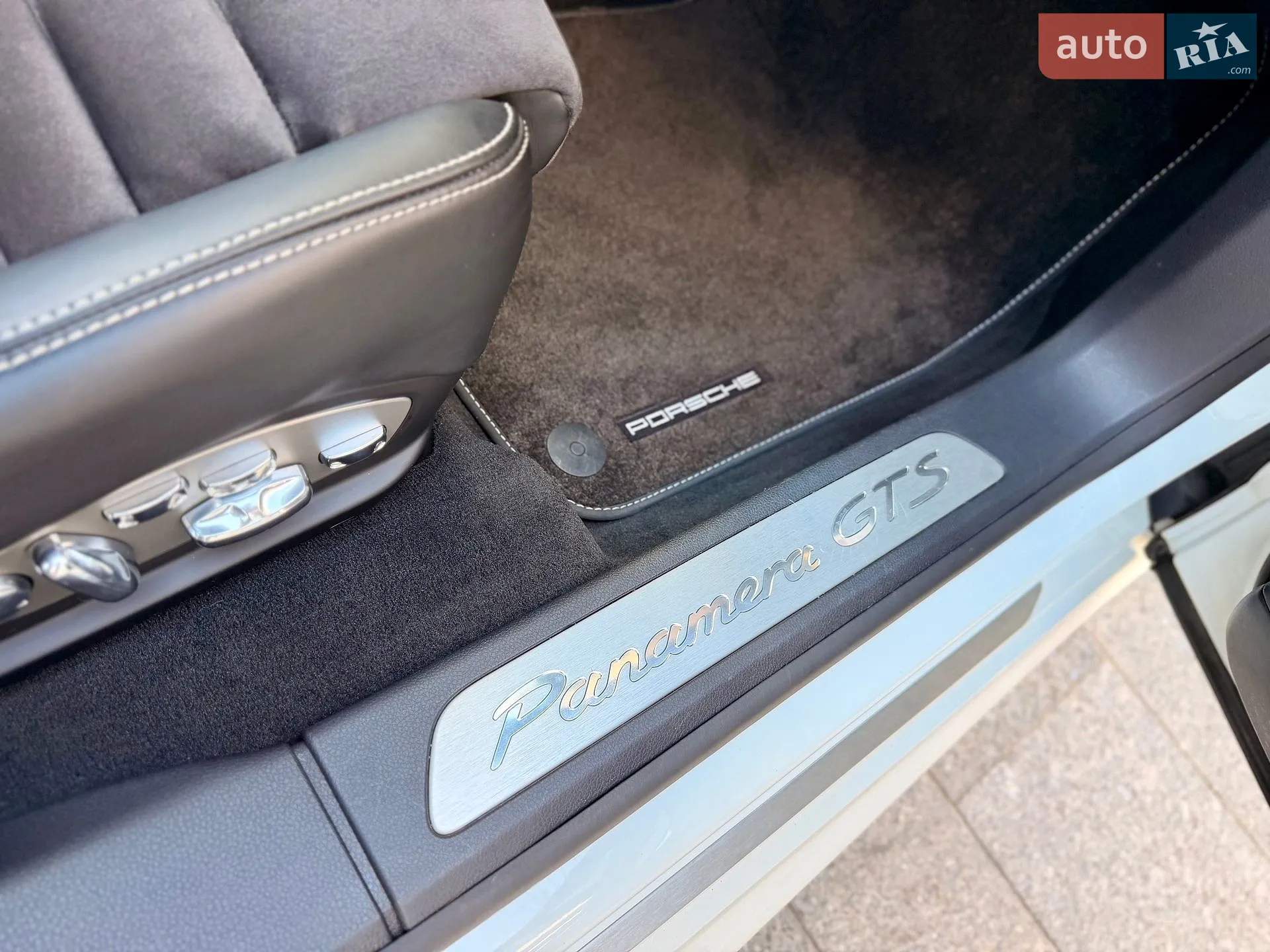 2012 Porsche Panamera - мініатюра 52