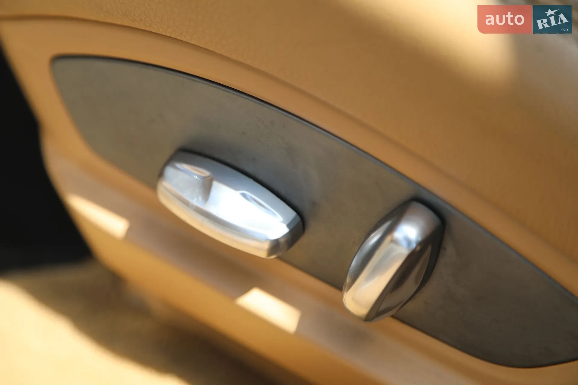 2011 Porsche Panamera - мініатюра 27