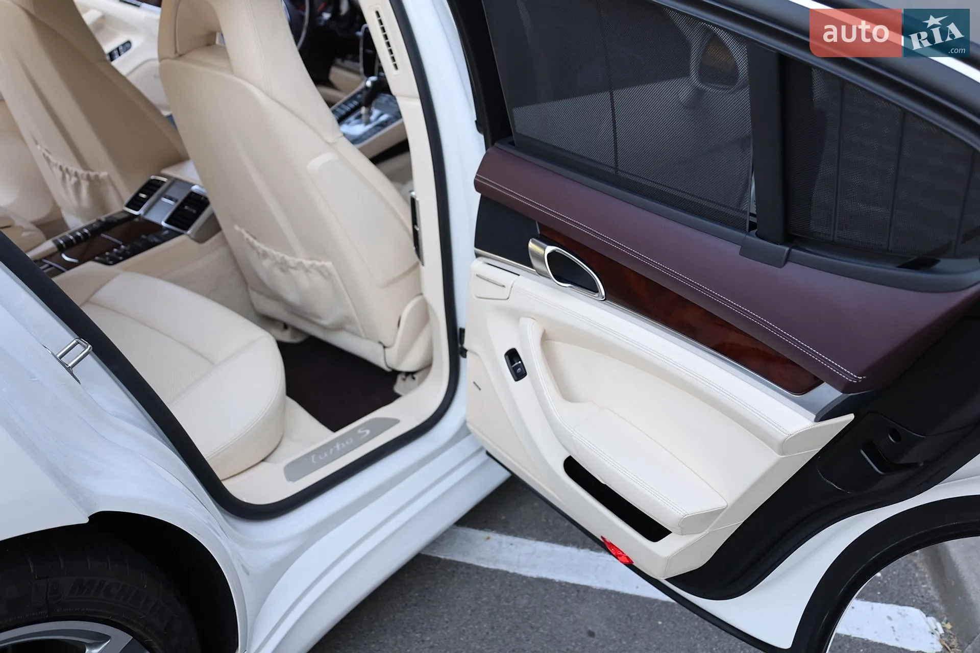2011 Porsche Panamera - мініатюра 33