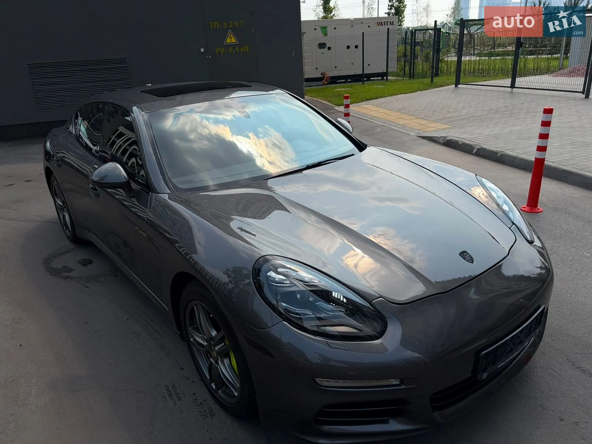2015 Porsche Panamera - мініатюра 49