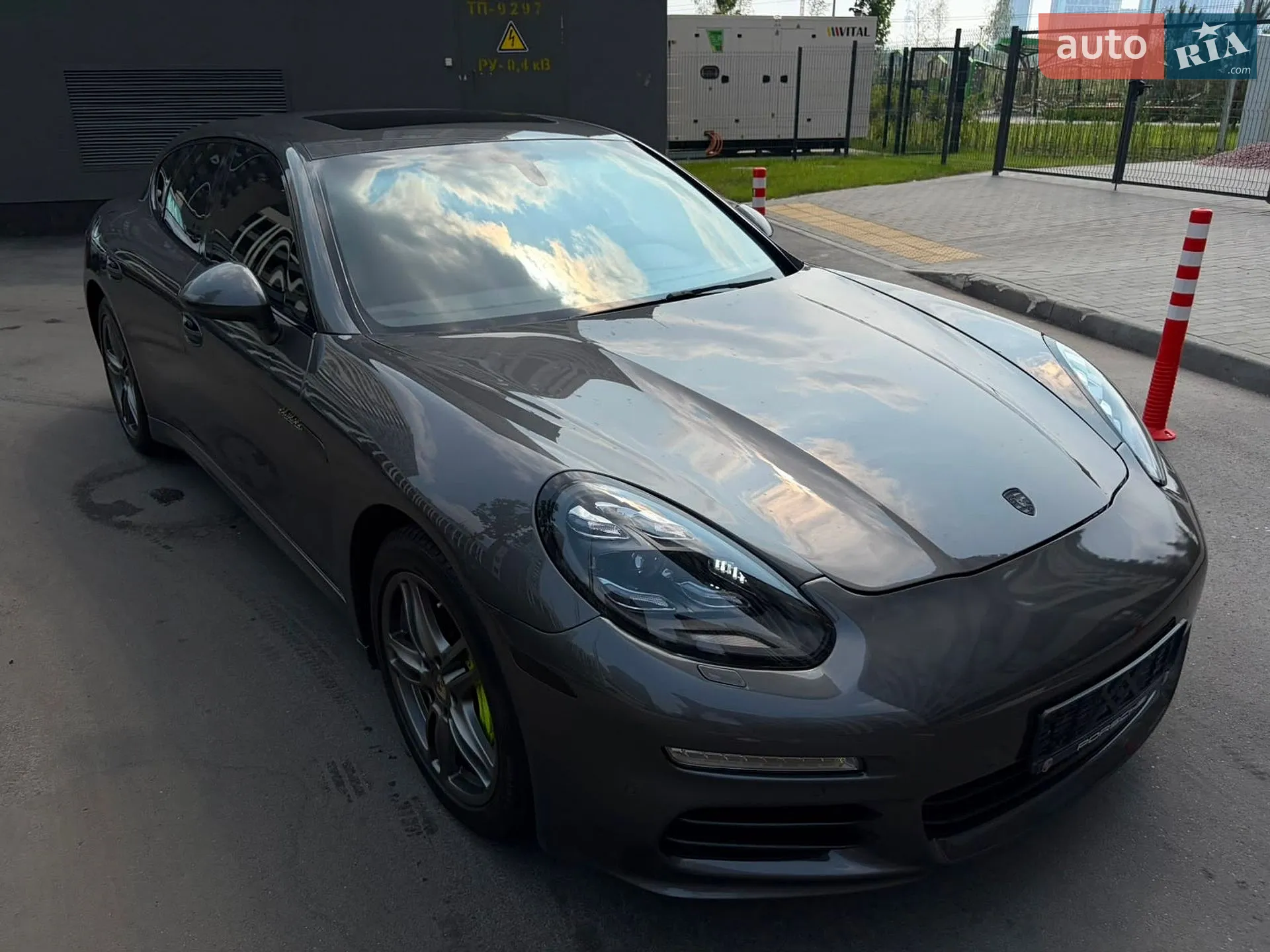 2015 Porsche Panamera - мініатюра 54
