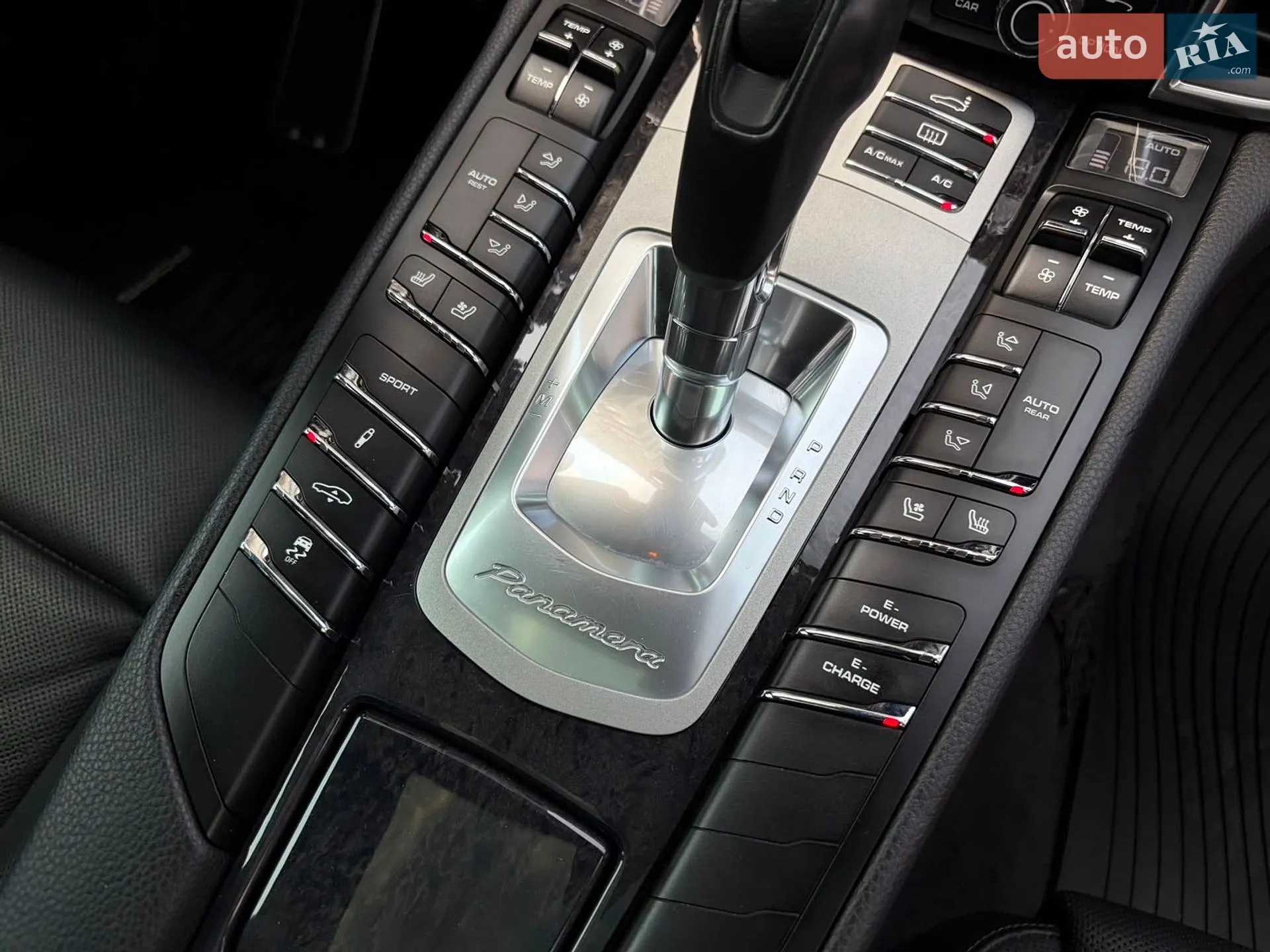 2015 Porsche Panamera - мініатюра 107