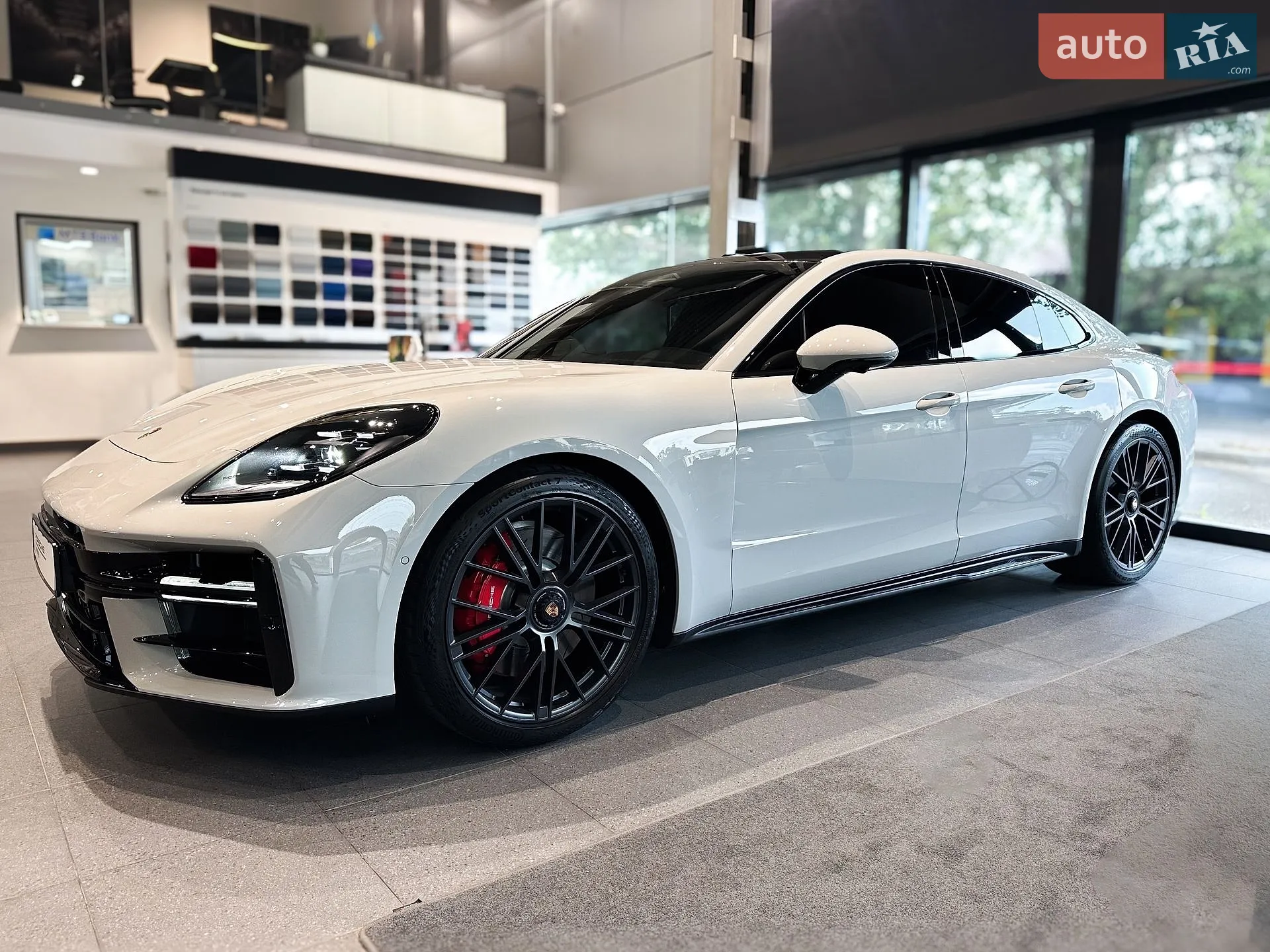 2026 Porsche Panamera - мініатюра 8