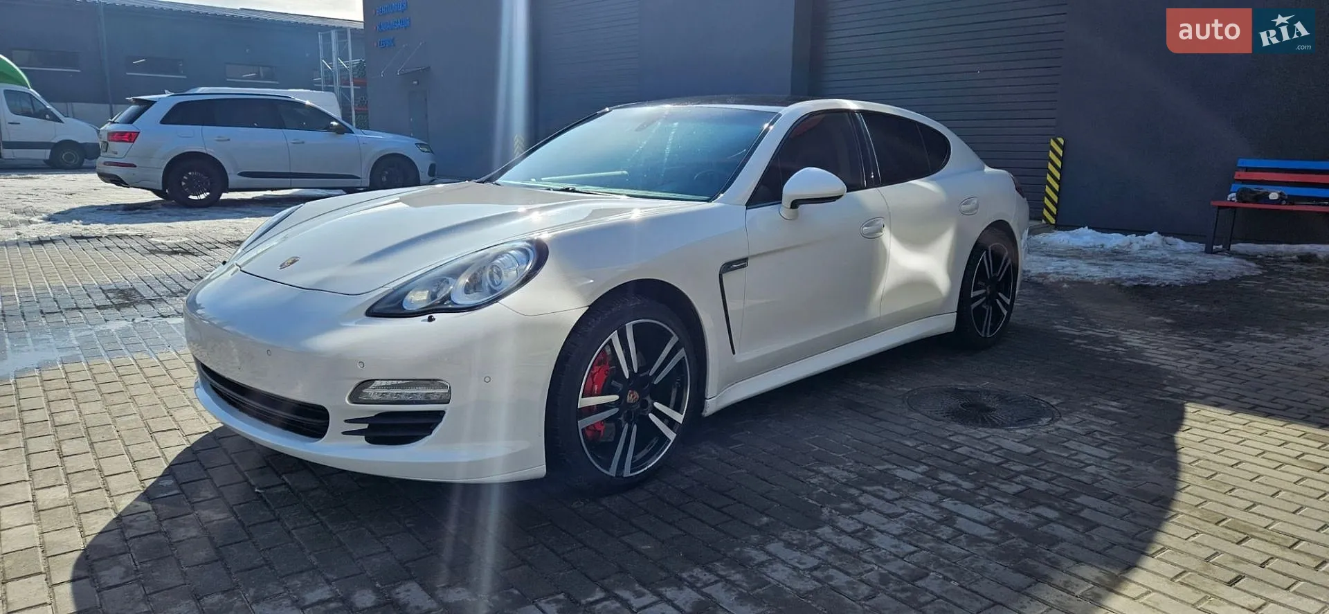 2012 Porsche Panamera - мініатюра 21