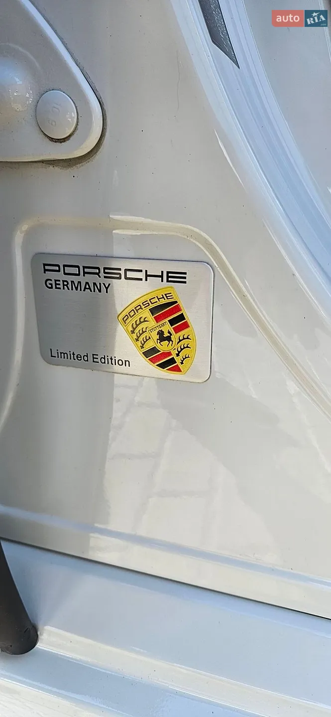 2012 Porsche Panamera - мініатюра 26