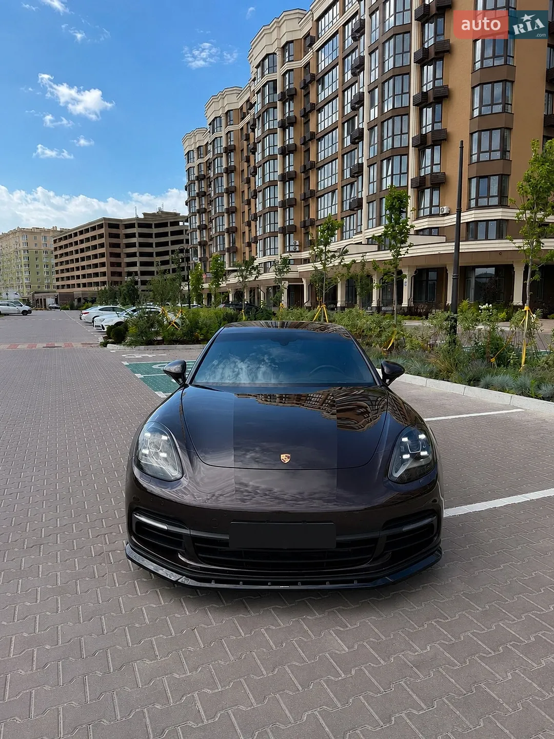 2017 Porsche Panamera - мініатюра 2