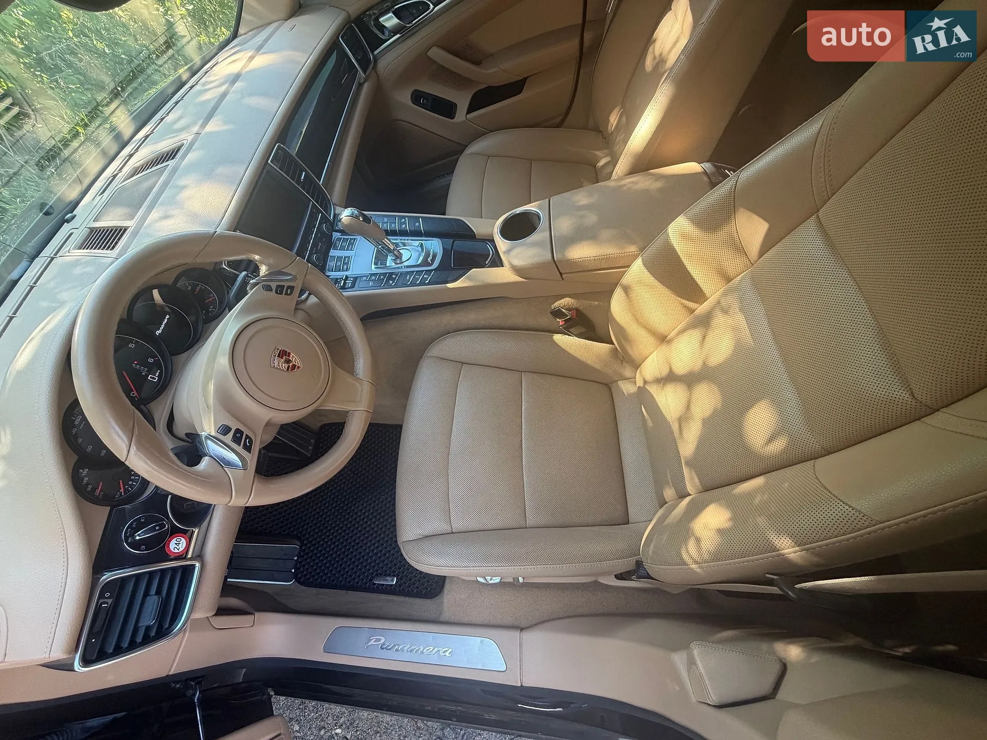 2014 Porsche Panamera - мініатюра 15