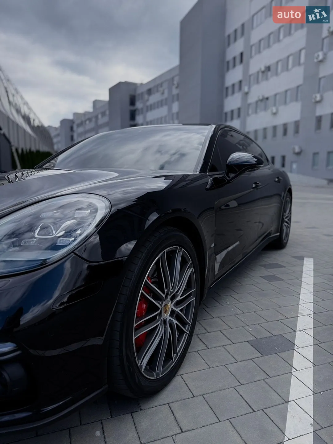 2018 Porsche Panamera - мініатюра 3
