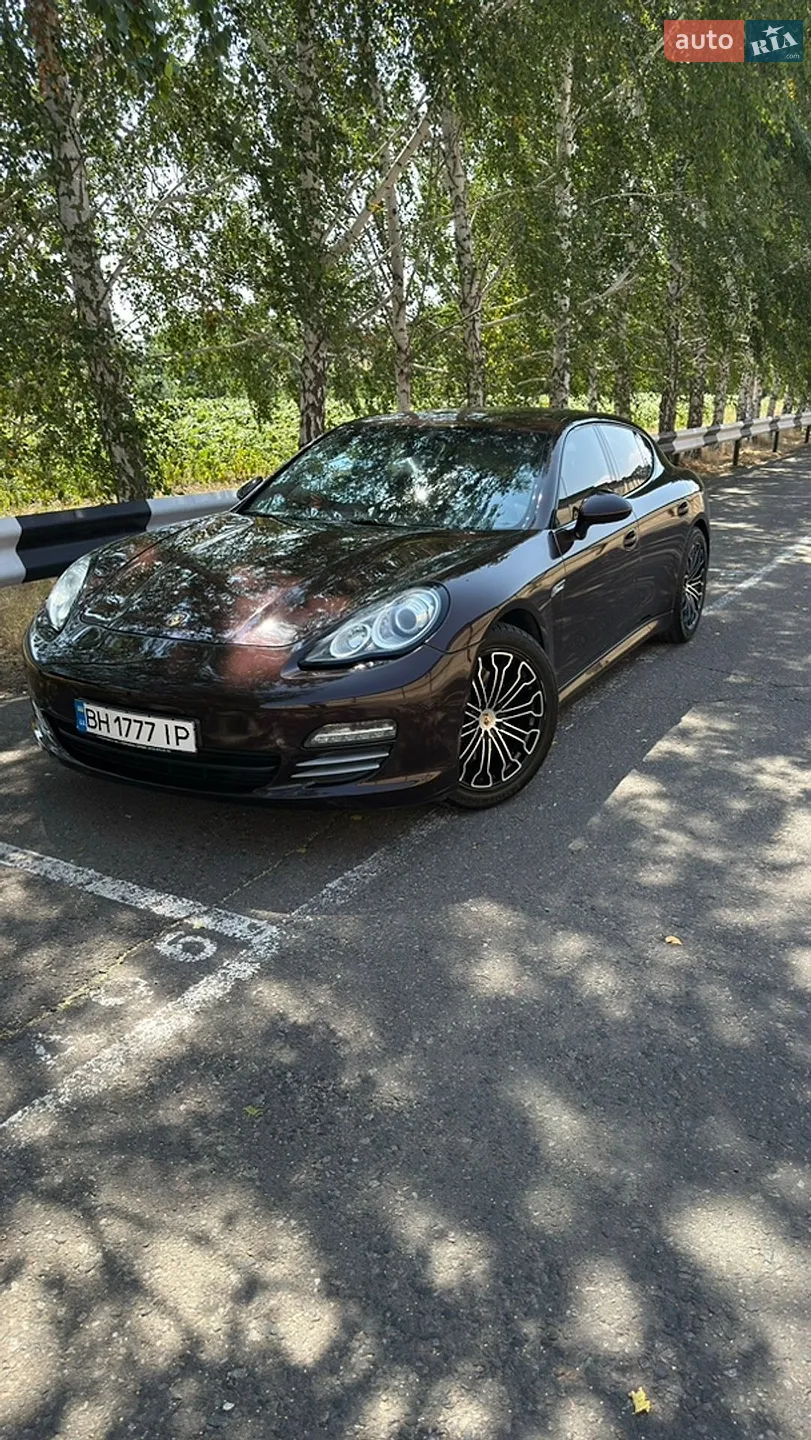2011 Porsche Panamera - фото 1
