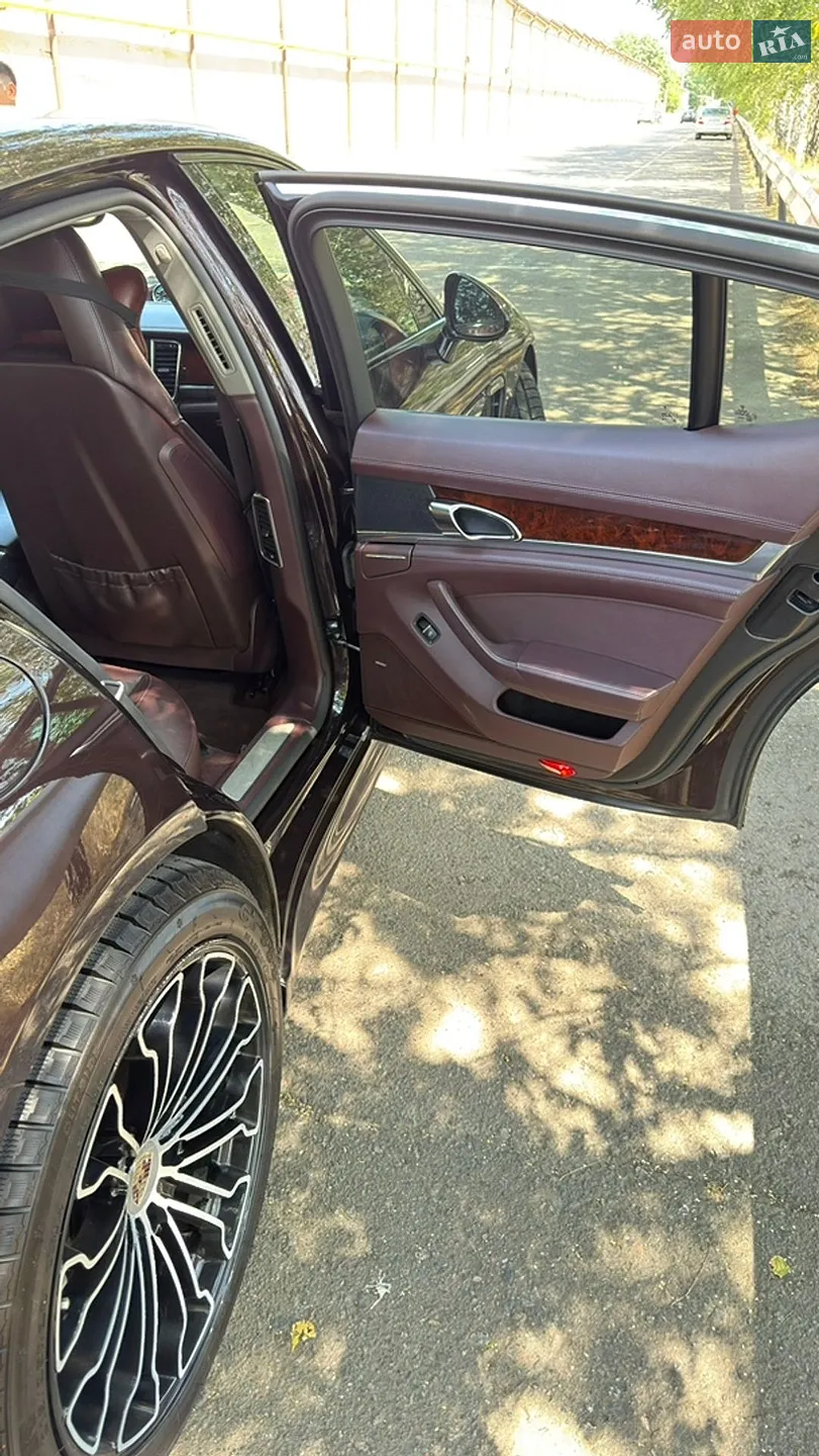 2011 Porsche Panamera - мініатюра 25