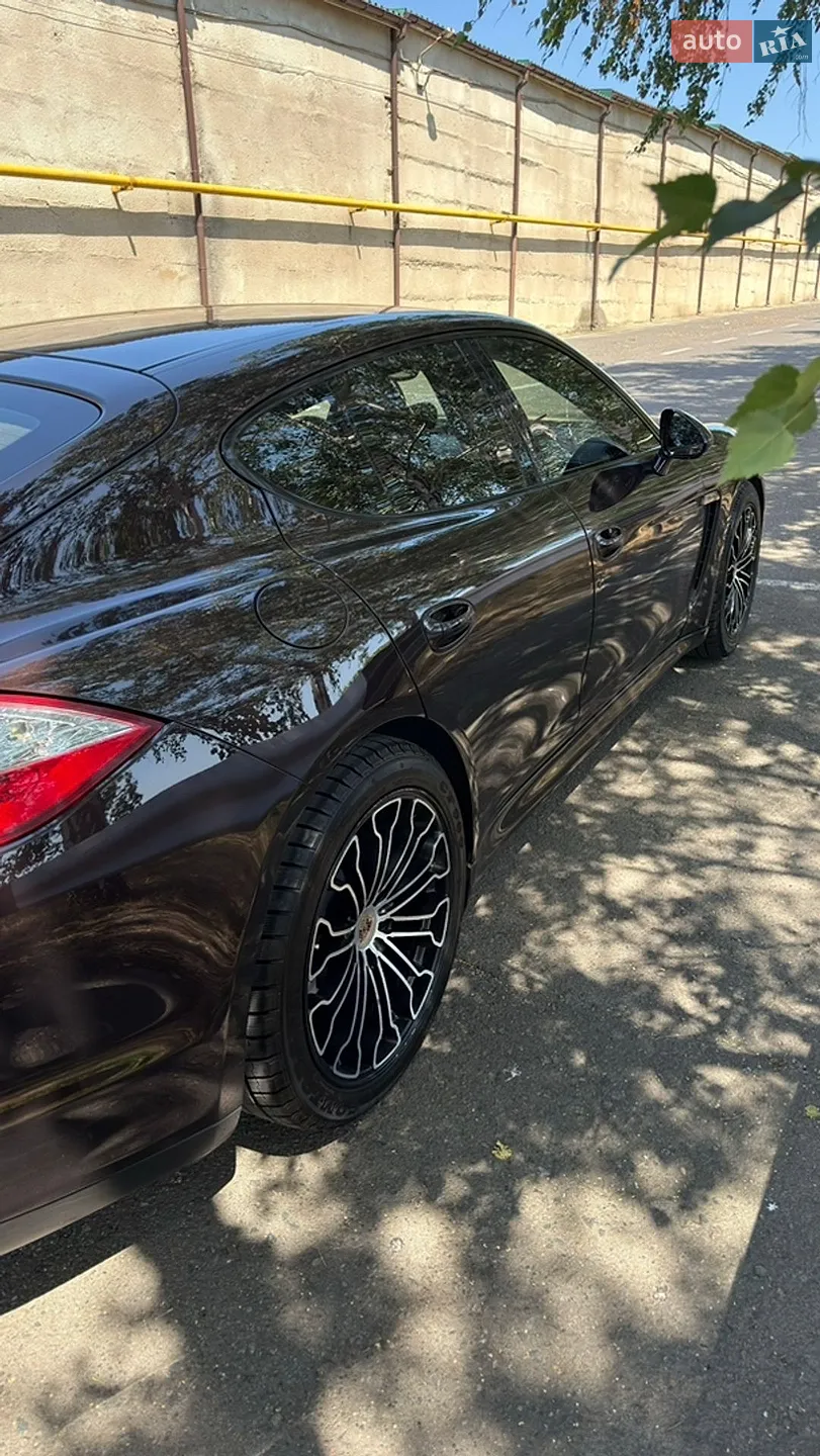 2011 Porsche Panamera - мініатюра 9