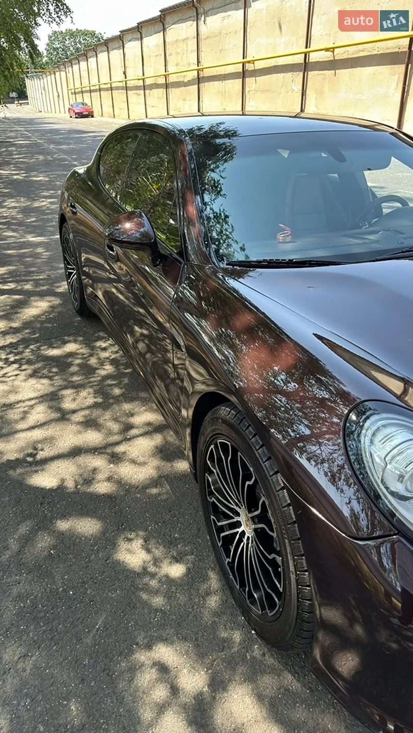 2011 Porsche Panamera - мініатюра 11