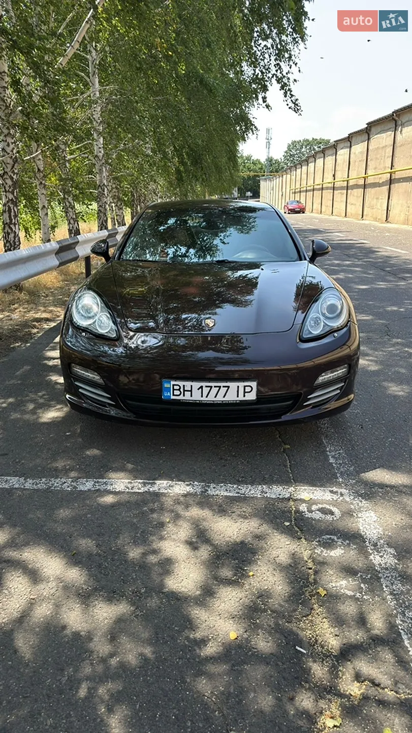 2011 Porsche Panamera - мініатюра 21