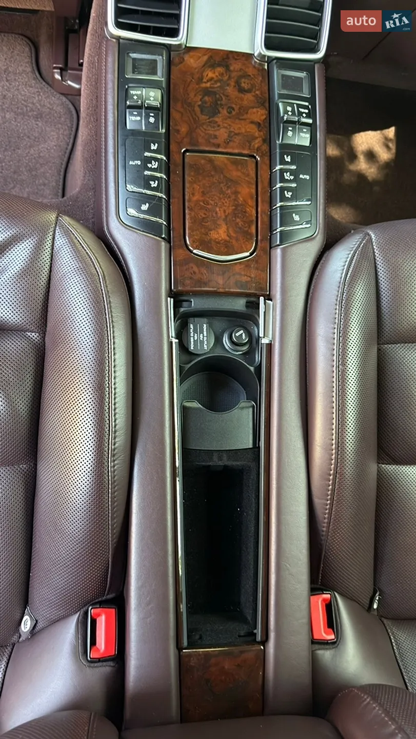 2011 Porsche Panamera - мініатюра 35