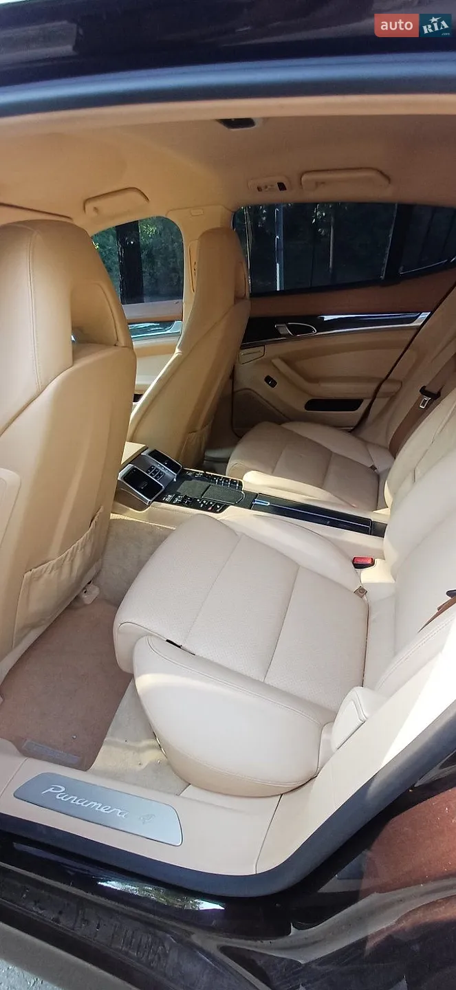 2012 Porsche Panamera - мініатюра 12
