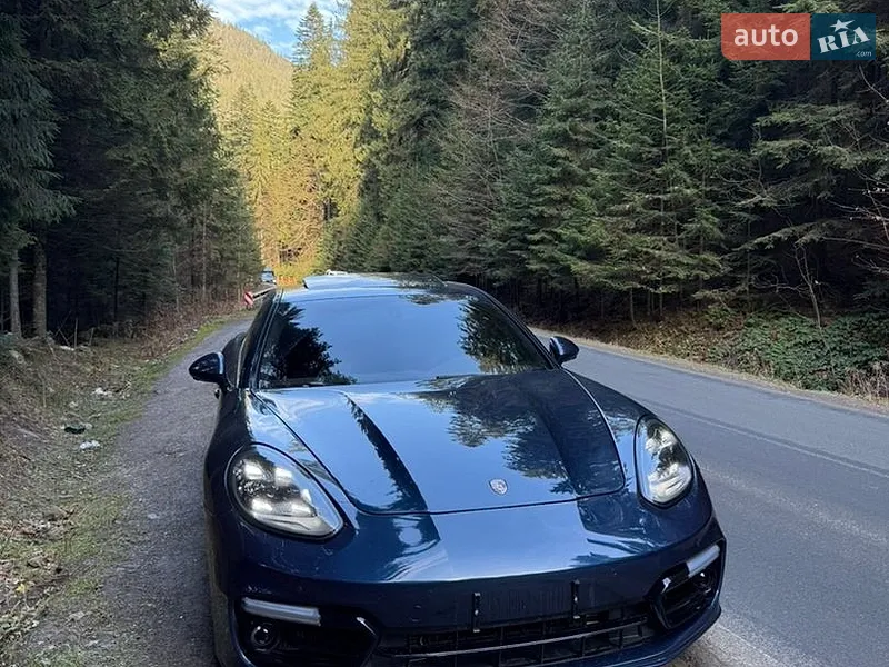 Porsche Panamera