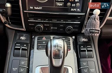 Фастбэк Porsche Panamera 2010 в Львове