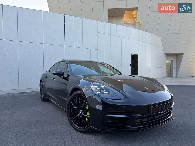 Porsche Panamera