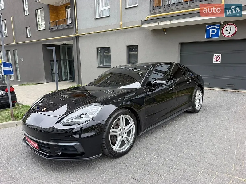 Porsche Panamera