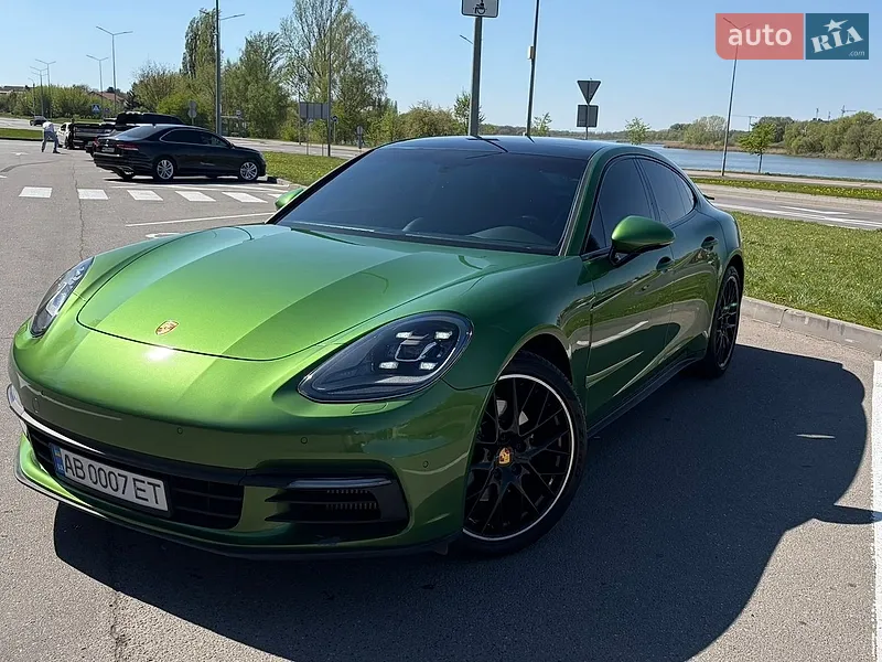 Porsche Panamera
