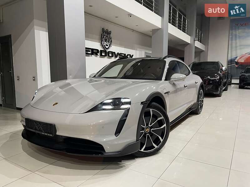 Універсал Porsche Taycan Cross Turismo 2021 в 