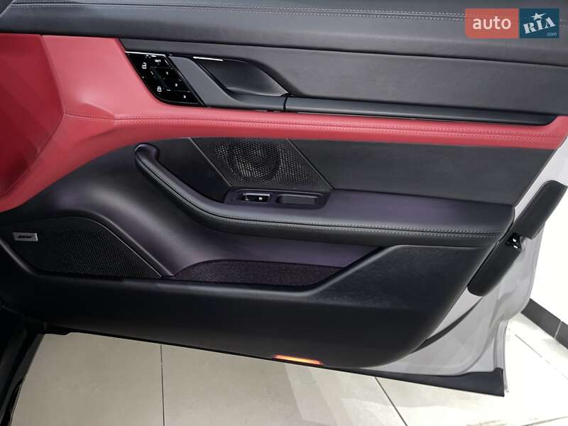 Универсал Porsche Taycan Cross Turismo 2021 в Одессе