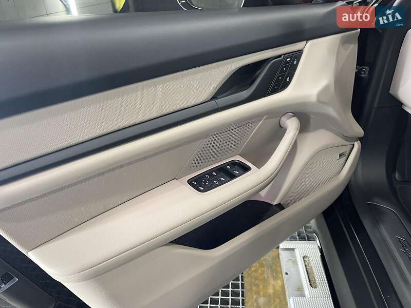 Универсал Porsche Taycan Cross Turismo 2023 в Харькове