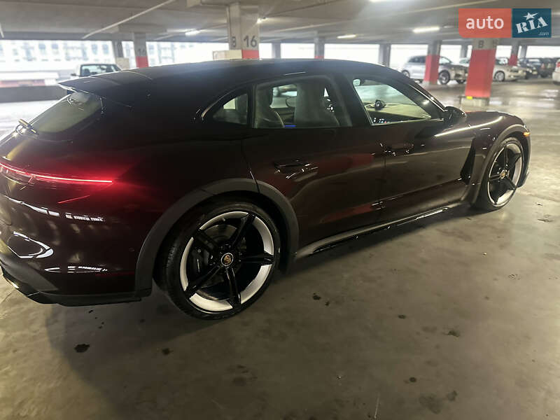 Универсал Porsche Taycan Cross Turismo 2022 в Львове фото 9 Универсал Porsche Taycan Cross Turismo 2022 в Львове