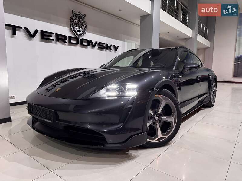 Porsche Taycan Cross Turismo 2022