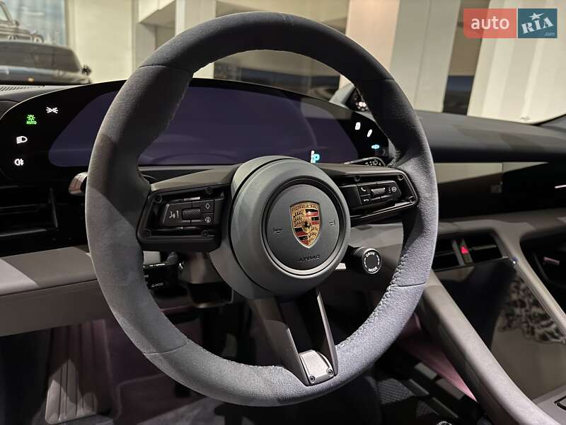 Універсал Porsche Taycan Cross Turismo 2022 в Одесі