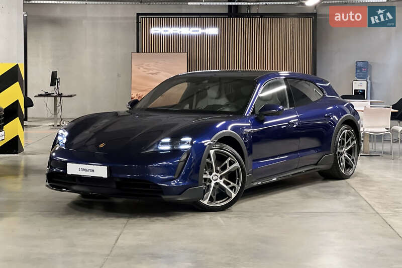 Универсал Porsche Taycan Cross Turismo 2022 в 