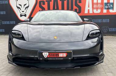 Седан Porsche Taycan Cross Turismo 2023 в 
