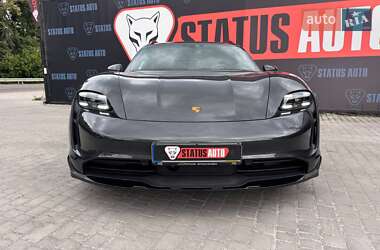 Седан Porsche Taycan Cross Turismo 2023 в 