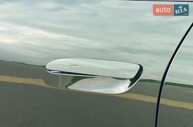 Универсал Porsche Taycan Cross Turismo 2024 в 