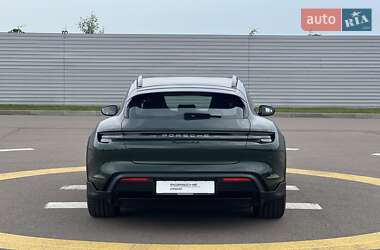 Универсал Porsche Taycan Cross Turismo 2024 в 