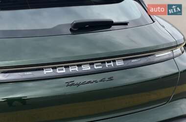 Универсал Porsche Taycan Cross Turismo 2024 в 