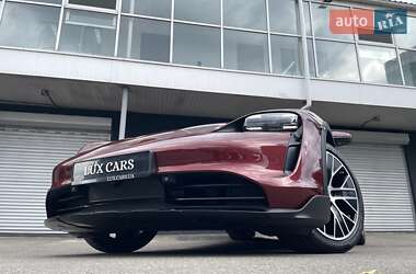 Универсал Porsche Taycan Cross Turismo 2021 в 