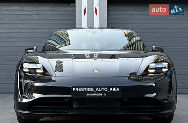 Универсал Porsche Taycan Cross Turismo 2023 в 