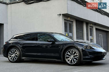 Универсал Porsche Taycan Cross Turismo 2023 в 