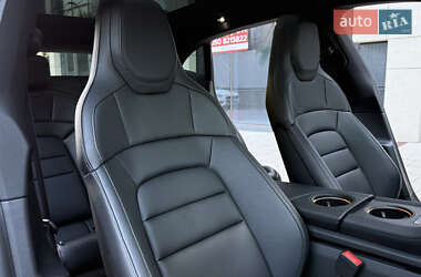 Универсал Porsche Taycan Cross Turismo 2023 в 
