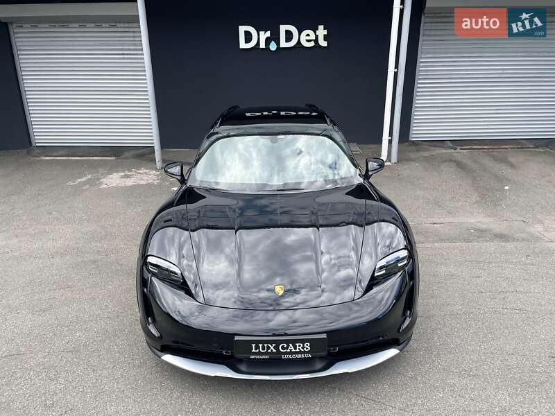 Універсал Porsche Taycan Cross Turismo 2023 в Києві фото 12 Універсал Porsche Taycan Cross Turismo 2023 в Києві