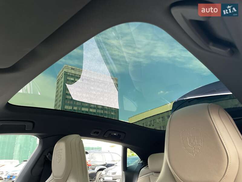 Універсал Porsche Taycan Cross Turismo 2023 в Києві фото 52 Універсал Porsche Taycan Cross Turismo 2023 в Києві