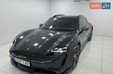 Седан Porsche Taycan Cross Turismo 2021 в 